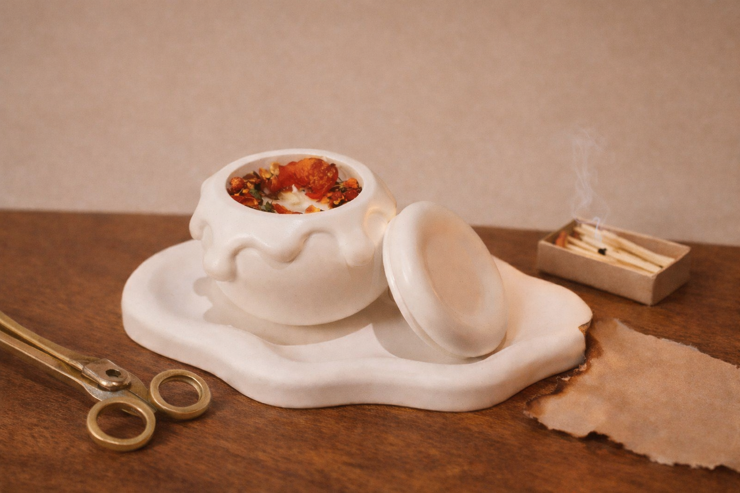 Honingdruppel Kaars Set – Handgemaakte ca. 100 gram met Golvende Schaal